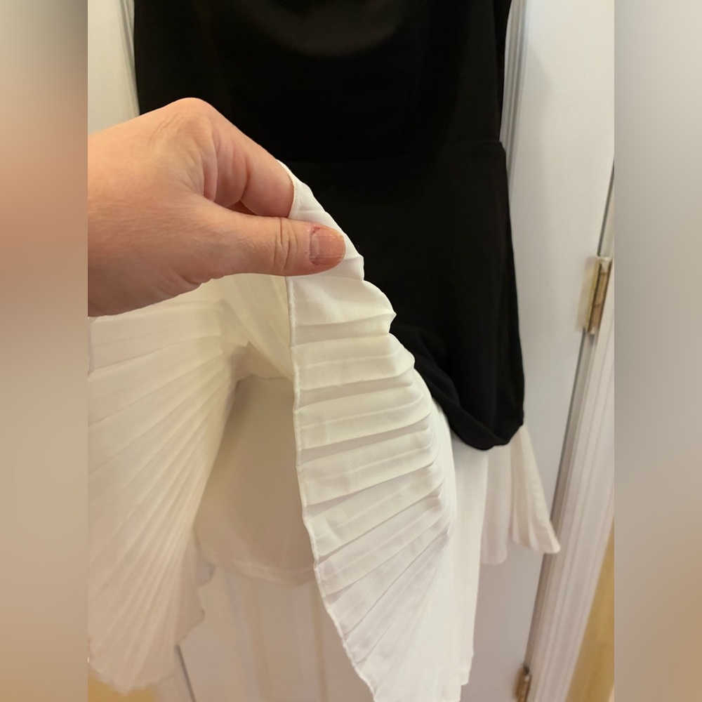 Angel Biba Black and White Off-Shoulder Mini Dress - Picture 6 of 12
